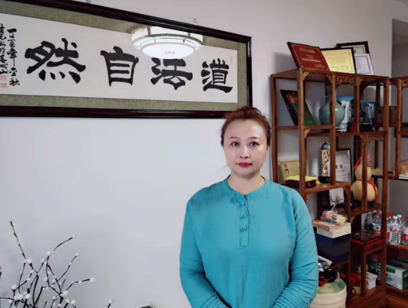 张蔷