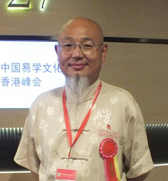 李怡江