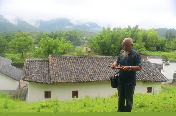 李怡江