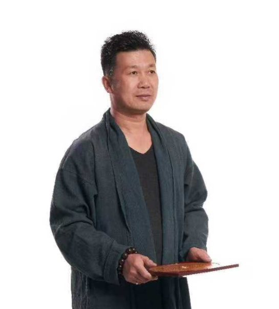 蒋易翀