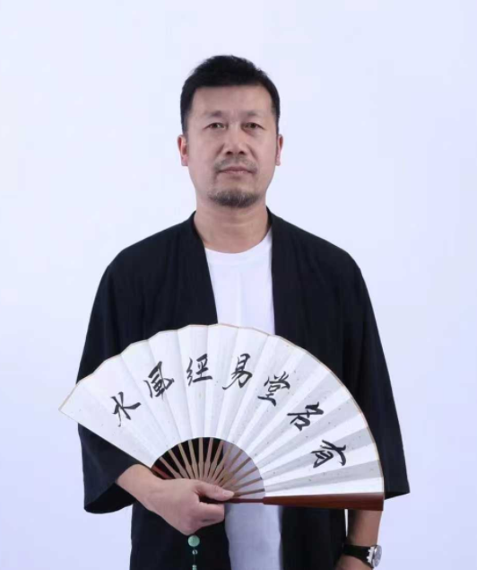 蒋易翀