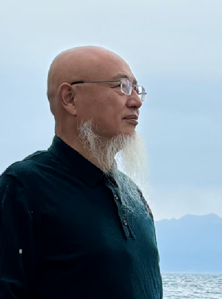 李怡江