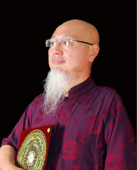 李怡江