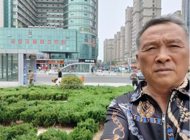 王泽光老师 王泽光老师