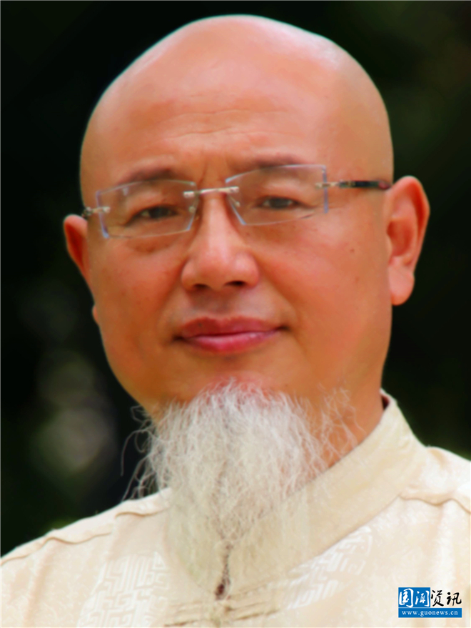 李怡江老师 李怡江老师