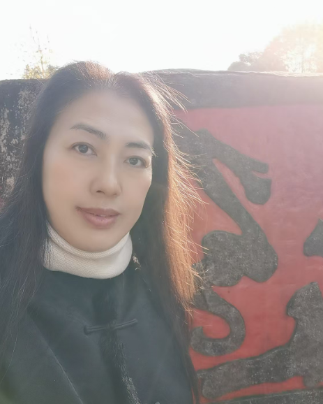 张罗晶 张罗晶