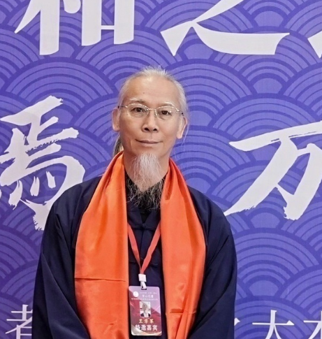王学军 王学军