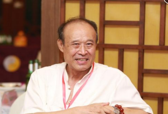 王永兴 王永兴