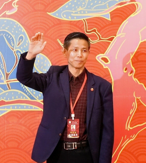 朱龙生 朱龙生
