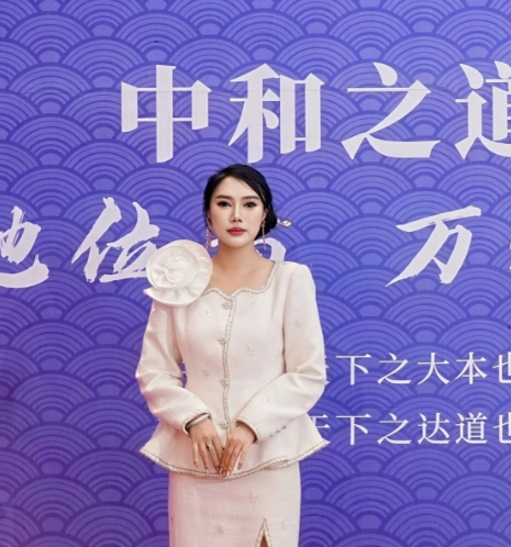 张环环 张环环