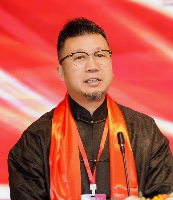 蒋易翀 蒋易翀