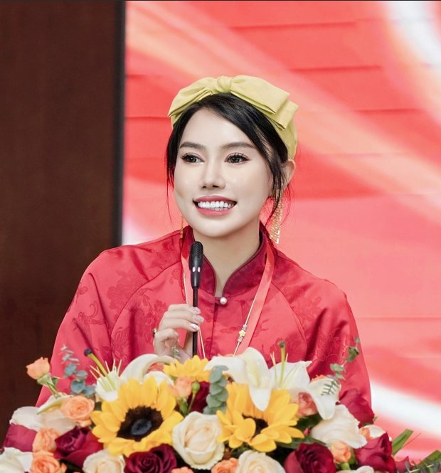 张环环 张环环
