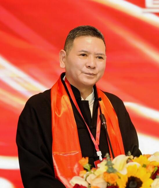 沈彦均