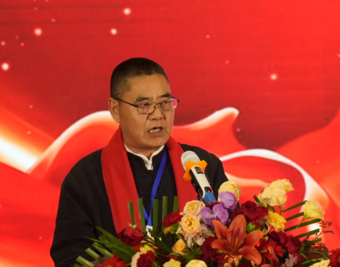 张洪刚 张洪刚