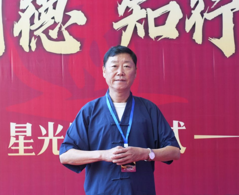 吴梦城 吴梦城